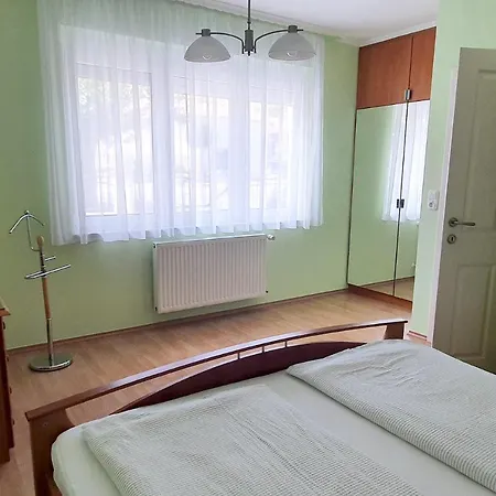 Anett Apartament *